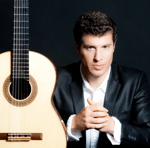 Emmanuel Rossfelder, guitar